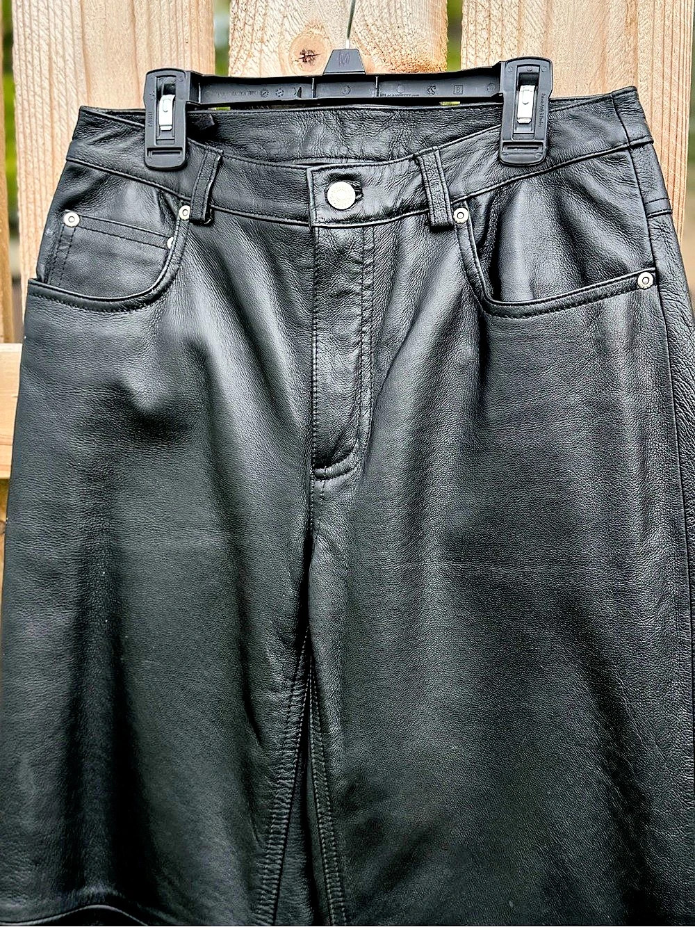 Vintage Newport News Genuine Leather Pants Women's size 6 High Rise Straight Leg - Picture 3 of 9